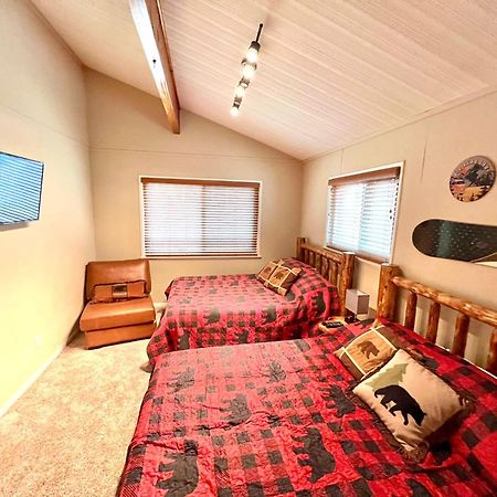 Chalet Monterey W/Hot Tub - Big Decks/Bbq Villa Big Bear Lake Exterior foto