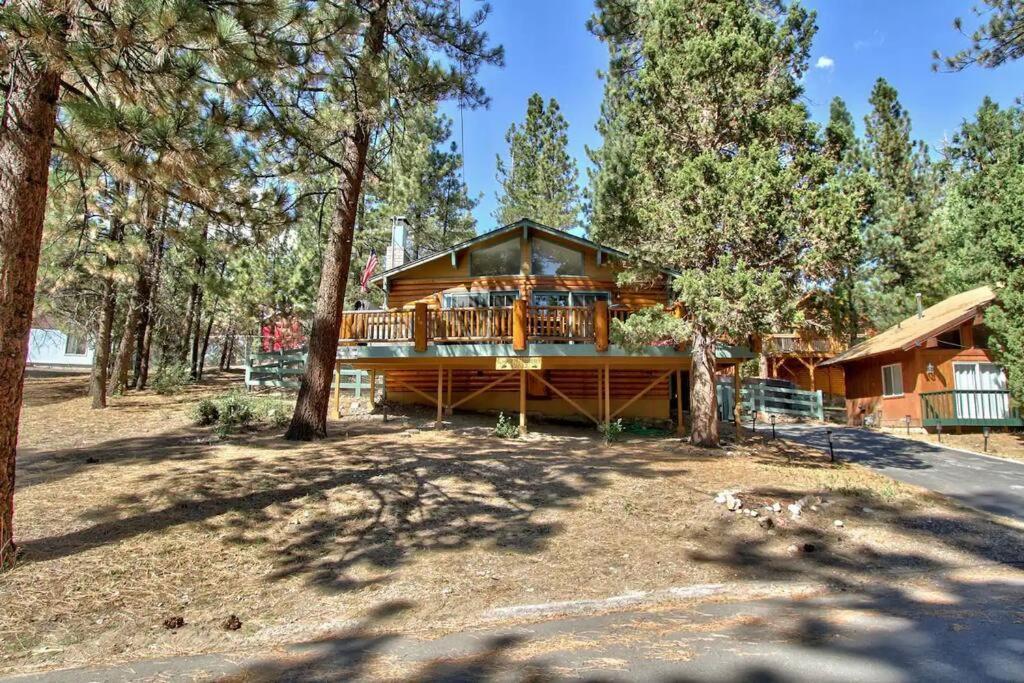 Chalet Monterey W/Hot Tub - Big Decks/Bbq Villa Big Bear Lake Exterior foto