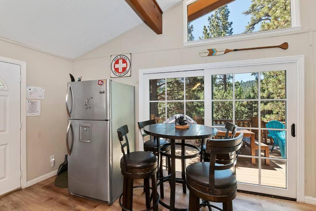 Chalet Monterey W/Hot Tub - Big Decks/Bbq Villa Big Bear Lake Exterior foto
